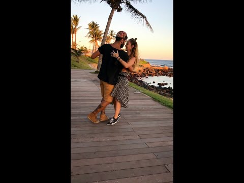 Pia Ovalle e Paulo Cezar - Forro Roots