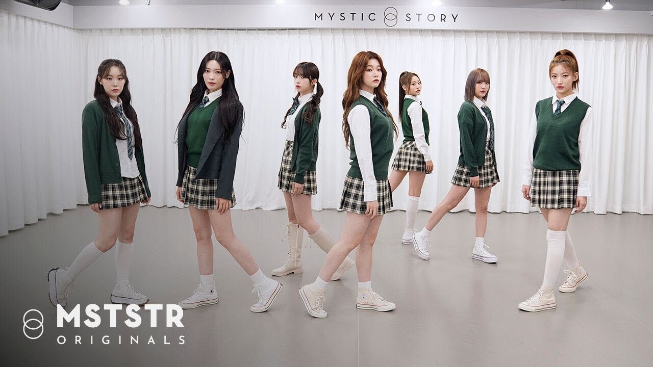 Billlie 1st Online XR Concert [ the interlude of 11] Spoiler: everybody's got a $ECRET