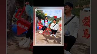 Download lagu Trying Out the Famous Chinese Love Bench! mp3 Download lagu Trying Out the Famous Chinese Love Bench! mp3