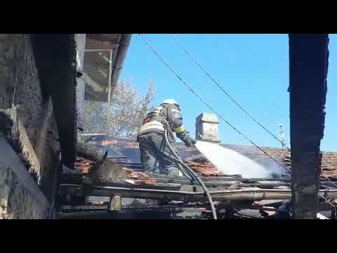 Incendiu Curtea de Argeș