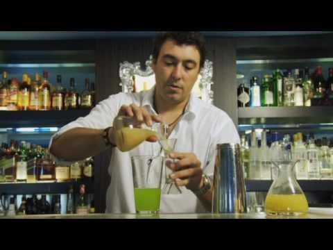 How to make a Rum based cocktail with MIDORI liqueur. "MIDORI June Bug"