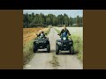 Pakenee (feat. Arppa)