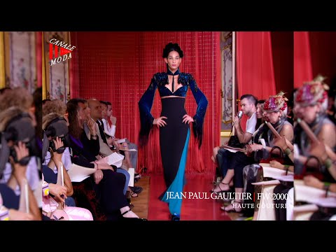 JEAN PAUL GAULTIER Haute Couture Fall Winter 2001 Paris 4K - Canale Moda