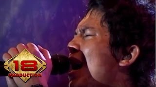 Download lagu Wali - Baik Baik Sayang (Live Konser Semarang 2 Oktober 2010) mp3