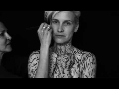 THE VOICE ON MY SKIN by Jeannine Platz & wieglas