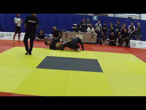 Absolute final - black belt vs brown belt - sub only