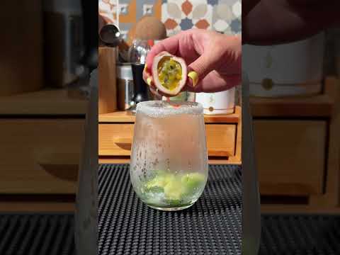 Passion Fruit & Mango Mojito - موهيتو باشن فروت و مانجو #passionfruit #mojito