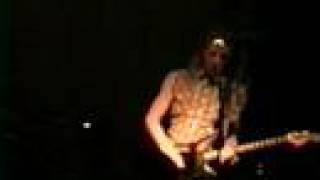 Les Claypool's Frog Brigade - Pigs (Three Different Ones)