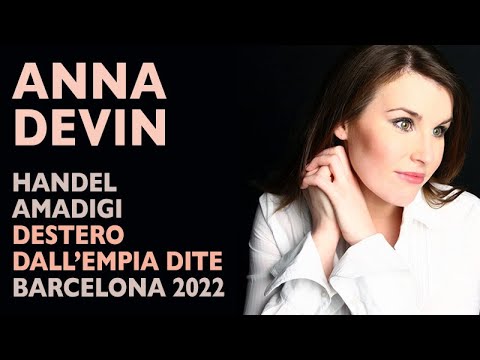 Anna Devin spars with blazing trumpets in exciting, ornate aria