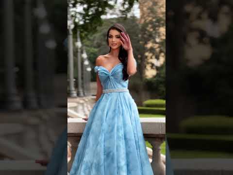 JOVANI's Stunning Prom Dress