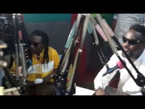 SARKODIE, AMANDZIBA & JONATHAN MENSAH SURPRISE SEFA KAYI