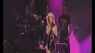 Goldfrapp - Physical - St Malo 11 08 2001