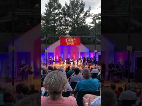 The Fabulous Motown Review