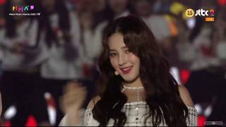 Download lagu [MMA 2018] MOMOLAND (모모랜드) - BBoom BBoom (뿜뿜) [Full HD 1080p] mp3