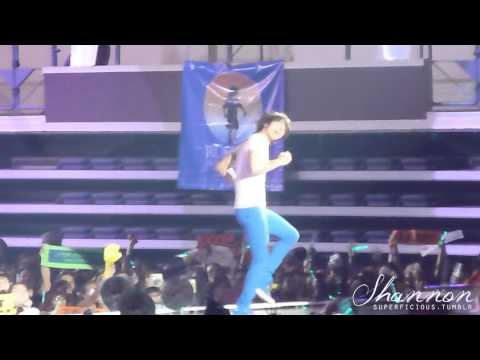 121208 SWC2SG Encore Jonghyun and Minho focus (호현)