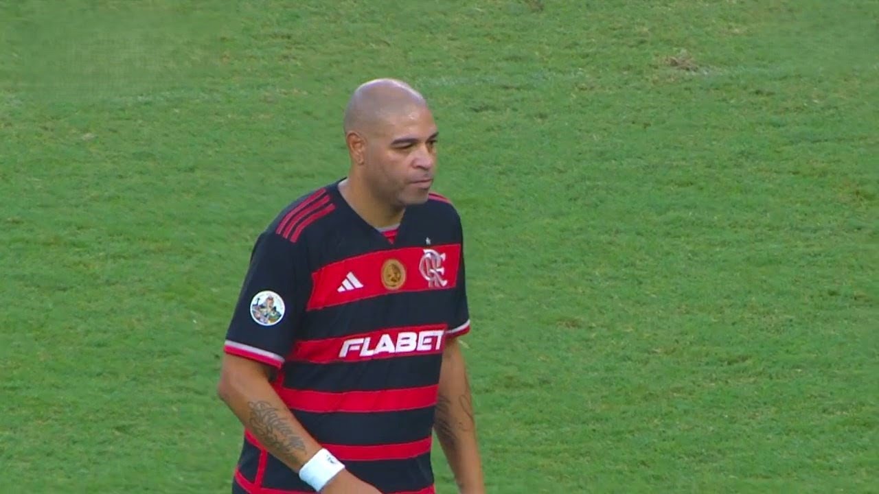 ADRIANO IMPERADOR MARCA NA SUA DESPEDIDA - Amistoso Amigos da Italia vs Flamengo Legends | 15/12/24