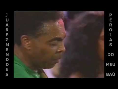 Doces Bárbaros - Hino de exaltação à Mangueira - Ao Vivo