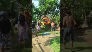 Download lagu While the grandfather was out earning a living, he suddenly received news that his house was on fire mp3 Download lagu While the grandfather was out earning a living, he suddenly received news that his house was on fire mp3