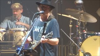 Neil Young + Promise of the Real - Country Home - Toulouse 21 juin 2016 / Pays d'Iroise
