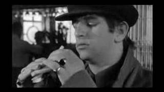 Ringo Starr lost (scene from "A Hard Day's Night")