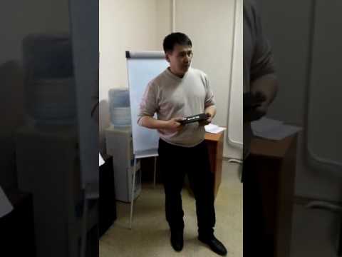 Боль в мышцах шеи и лопатке Опухают суставы кистей рук