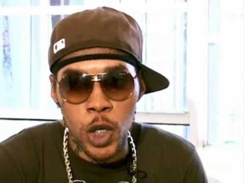 MAN A GALLIS - Youtube & Channel 7 Promo