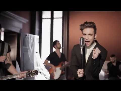 Video per il significato della canzone La pioggia è uno stato d'animo di Dear Jack