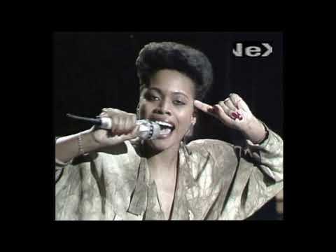 Lee Prentiss - U + Me (Studio Performance '87)