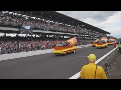 Oscar Mayer's Wienermobiles race in Wienie 500 ahead of Indianapolis 500