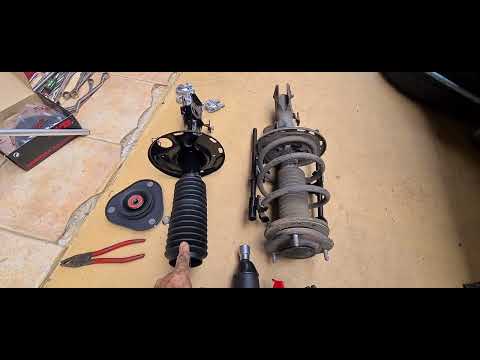 Toyata Rav4 strut/ shock-absorber repair replacement procedure Aca33R AWD all wheel drive