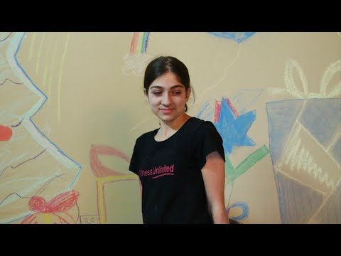 Heghineh Family Vlog #62 - Պատի Տոնածառ - Heghineh Cooking Show in Armenian