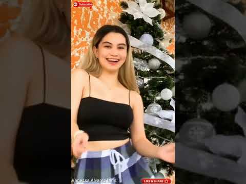 MENINA SE PREPARA TIKTOK DANCE/TIKTOK TREND/VANESSA ALVAREZ