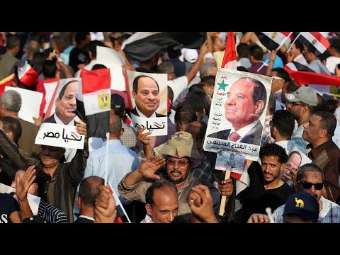 شاهد تجمع حاشد لمؤيدي السيسي بمدينة نصر في القاهرة