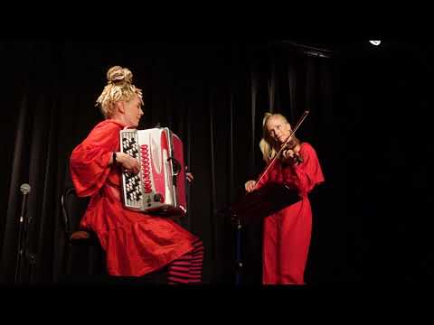 LENA JONSSON & JOHANNA JUHOLA - 2024-10-17 - VS-Villingen, Germany - [Folk Club / Scheuer] - 5 Songs