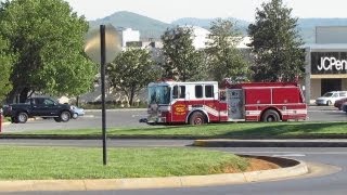 preview picture of video 'Roanoke City Reserve Engine 905 Responding'