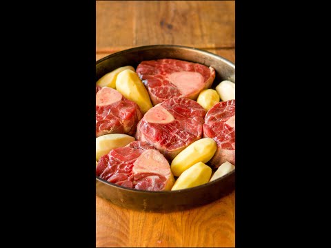 THE BEST OSSO BUCO RECIPE ? BEEF SHANKS #shorts