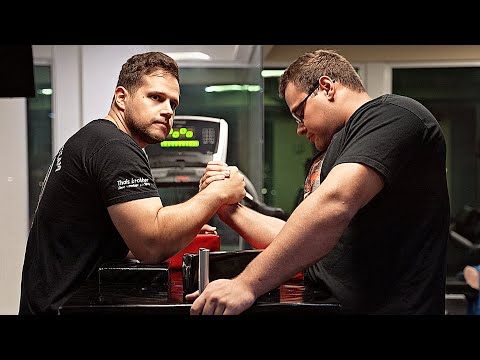 OLD MAN VS SCHOOLBOY | ARM WRESTLING HIGHLIGHTS 2025 @AlexToproll 