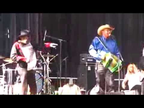 Leroy Thomas and the Zydeco Roadrunners - 2013 Simi Valley Cajun & Blues Music Fest.