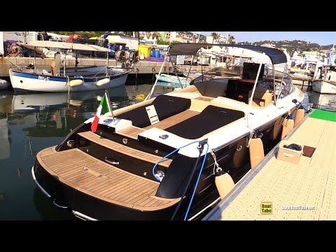 2022 Comitti Venezia 31 Motor Boat - Walkaround Tour - 2021 Cannes Yachting Festival