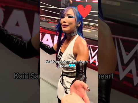 Kairi Sane was crying, grabbed my hand & hugged me 🥹💖 #WWE #FYP #Viral #Explore #Shorts