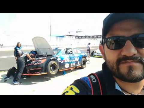 Así se vive un fin de semana con un equipo de Nascar México Series