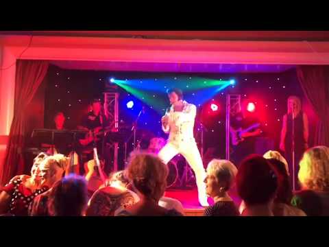 Elvis Forever - Damian Mullin live at the Parkes Leagues Club, Parkes Elvis Festival 2020