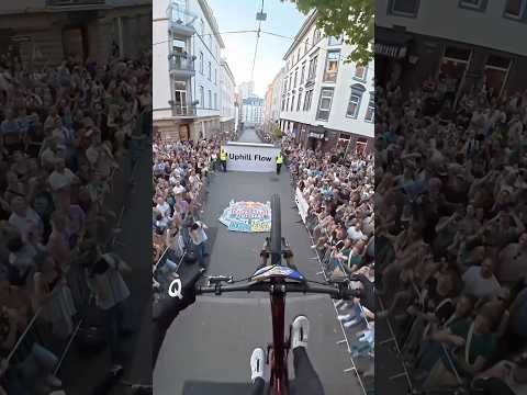 Näher dran geht nicht 🤏 Johannes Fischbach zeigt Red Bull Stuttgart Cerro Abajo