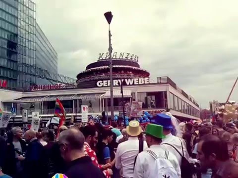 CSD Berlin 2015. We Love you All Equally (#LGBTRightsPakistan)