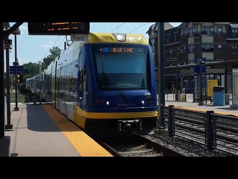 Metrô | Estação 46th St. da linha azul do metrô de superfície