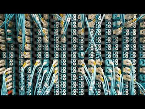 Rinat Latif: Switch War (Ricardo Piedra Remix)