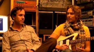 Ulrich Schnauss and Jonas Munk (pedigreecuts).mpg