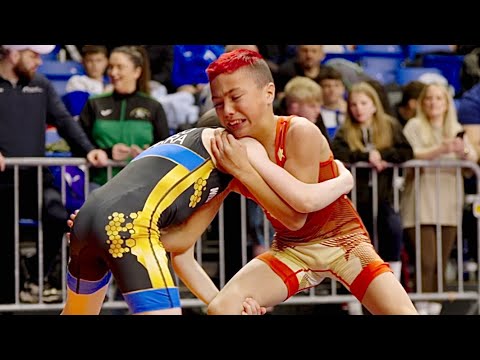 U13 Cael Marcotte (USA) vs Albarra Tsitskiev (FIN) 32kg. Freestyle boys youth wrestling. B-cam-man