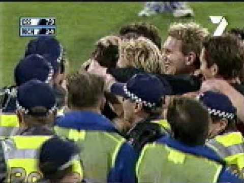 Matthew Lloyd kicks 100th goal 2001
