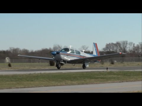 MOONEY "TROPHY 211" SPECIAL EDITION